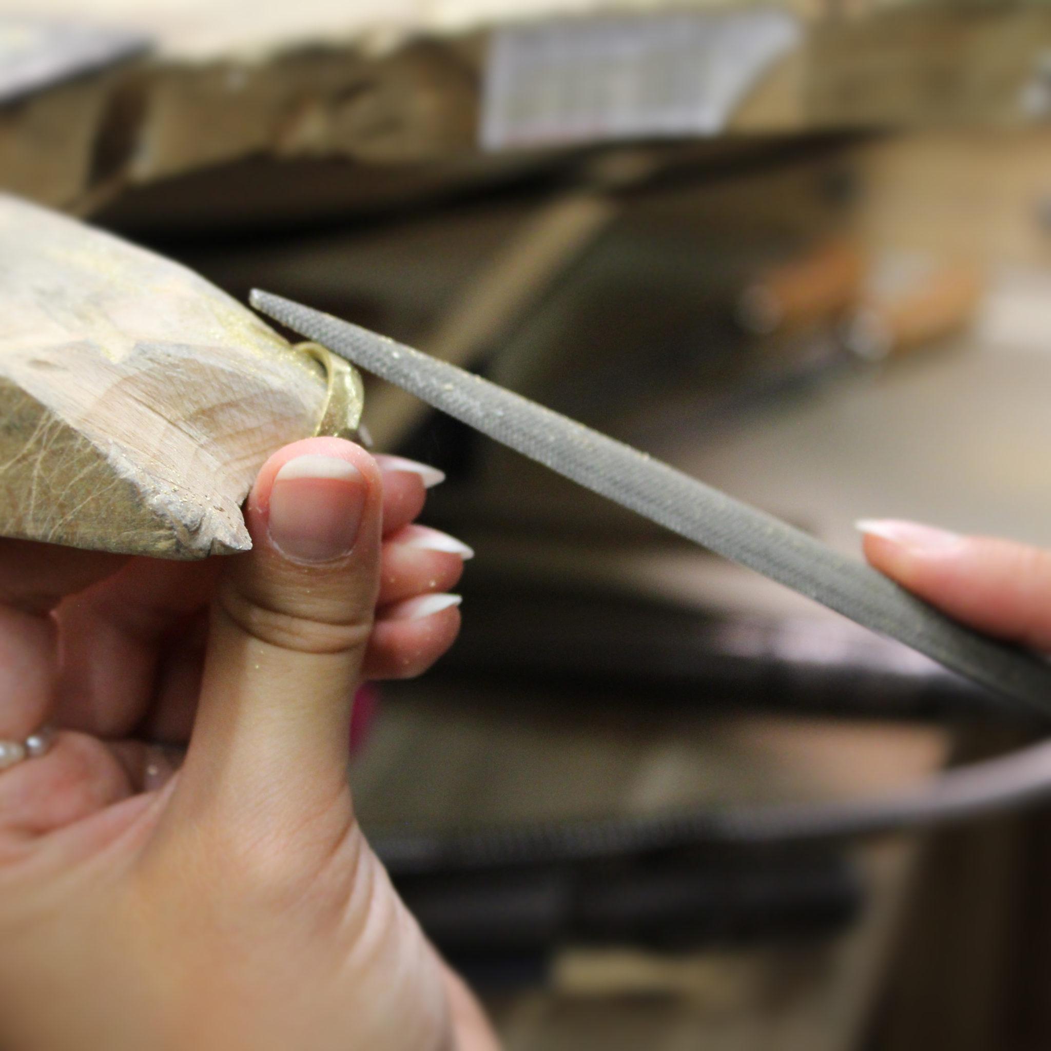 Ringe selbst herstellen im Eheringkurs bzw. Trauringkurs bei Susanne Krist Ringe selbst herstellen im Eheringkurs bzw. Trauringkurs bei Susanne Krist